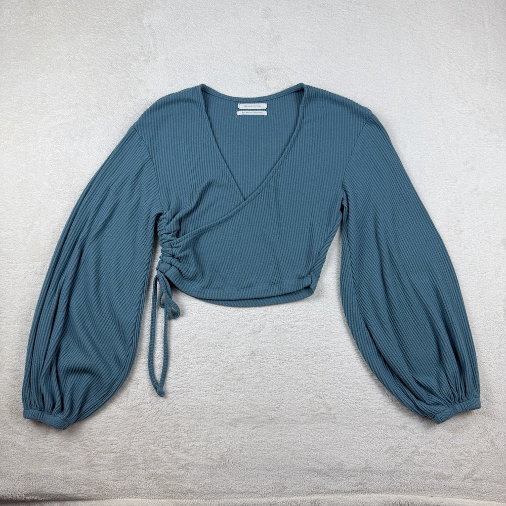 Urban Outfitters Addie Cozy Wrap Crop Top Size S Green‎ Puff Long Sleeves Boho